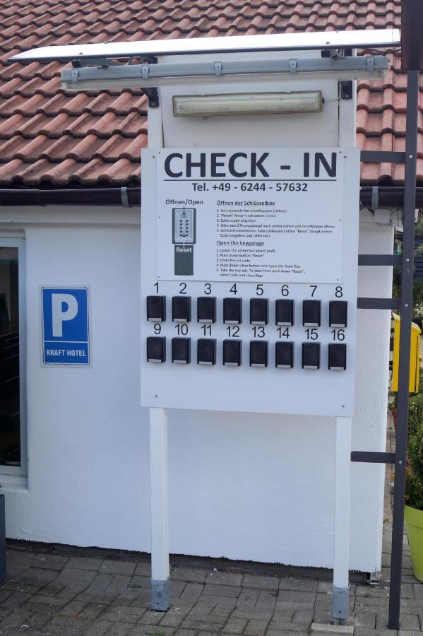 Kraft Hotel A61 Worms - Alzey Gundersheim المظهر الخارجي الصورة